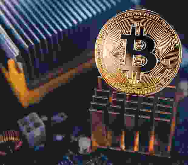 BTC flash software interface showing simulated USDT testnet transactions.